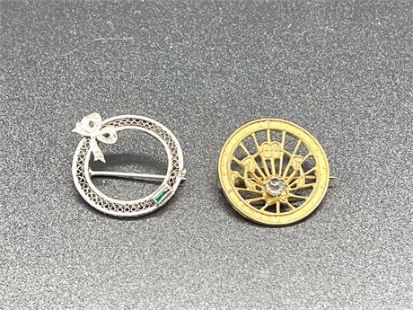 A Pair of Estate Jewelry Pins