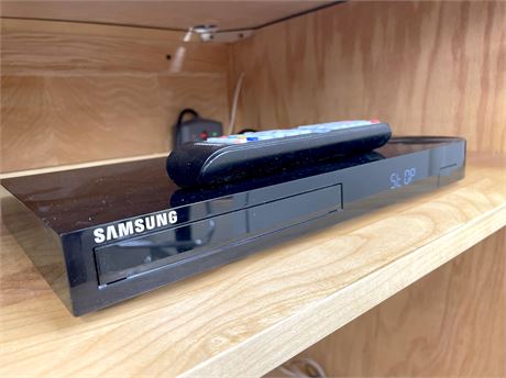 Samsung BD-H6500 Smart 3D Blu-ray & DVD Player