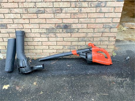 Black and Decker Electric Leaf Blower