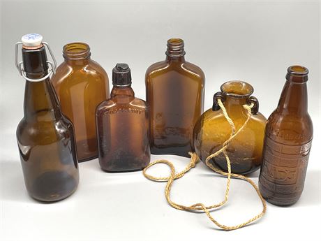 Vintage Bottles Lot 1