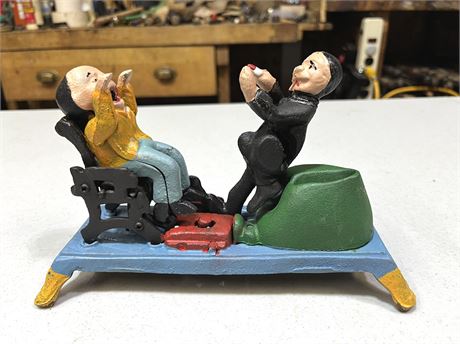 Cast Iron Dentist Mechanical Bank