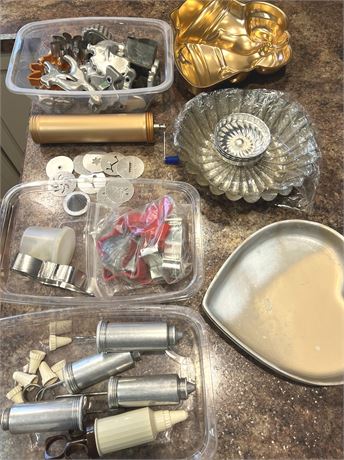 Large Cookie Cutter and Baking Lot