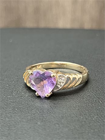 14kt Gold Amethyst Ring