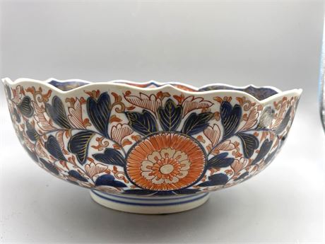 Beautiful Imari Porcelain Bowl