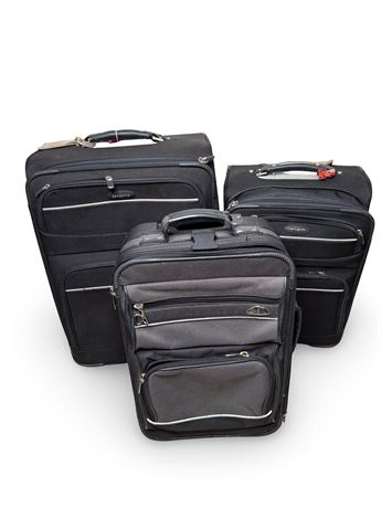 Samsonite Rolling Luggage