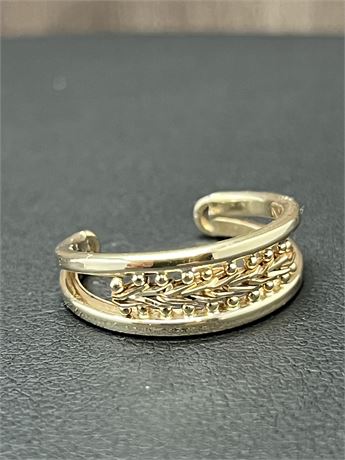 14kt Gold Toe Ring