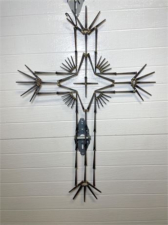 Metal Wall Cross Display