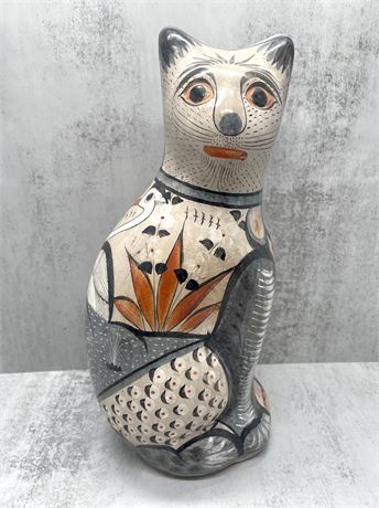 1970s Tonal� Mexican Folk Art Cat Sculpture