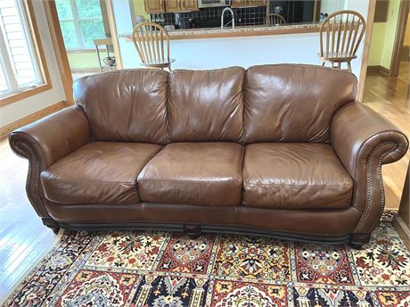 Robinson & Robinson Leather Sofa