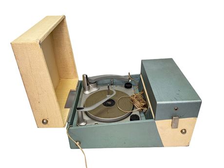Vintage Japanese Crown Portable Record Player (parts only)