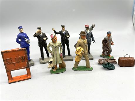 Train Set Figurines