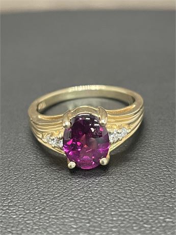 14kt Yellow Gold Padparadscha Ring