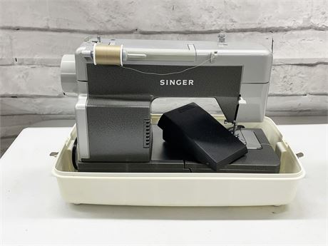 Singer Portable Sewing Machine