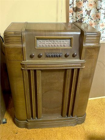 Firestone Air Chief Radio Cabinet