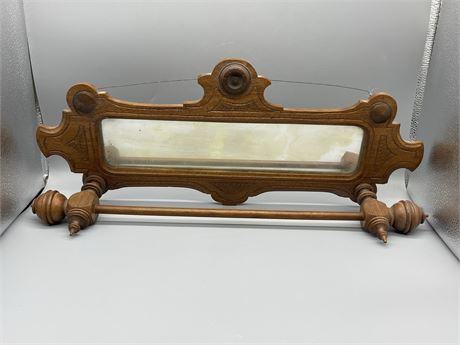 Victorian Towel Bar with Mirror