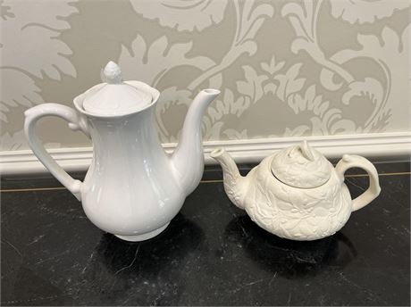 White Teapots