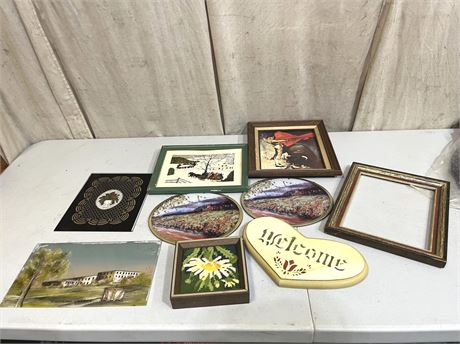 Decorative Art Lot