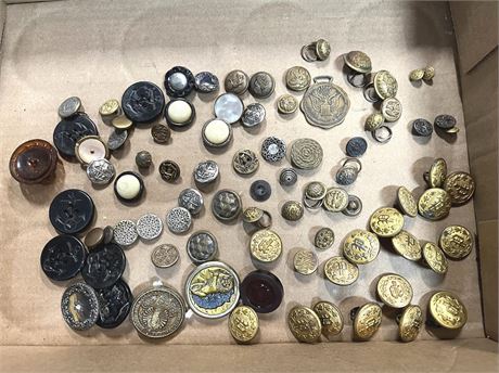 Antique/Vintage Buttons Lot 1