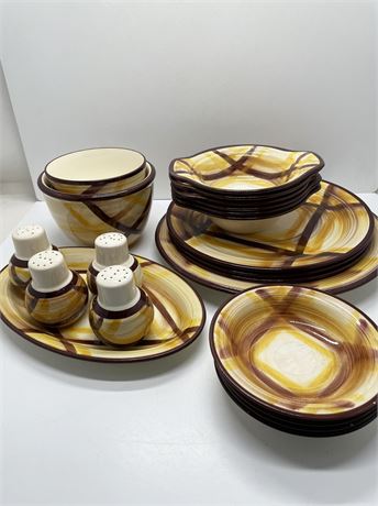 Vernonware Bowls and More