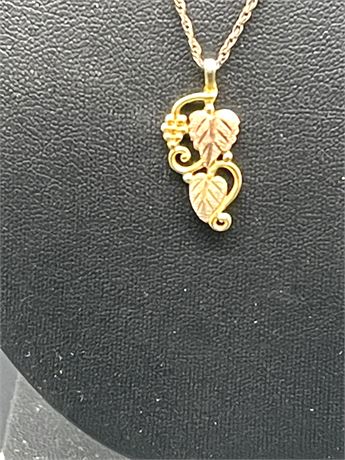 10k Gold Leaf Necklace