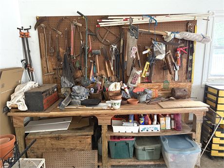 Large Tool Bench Lot