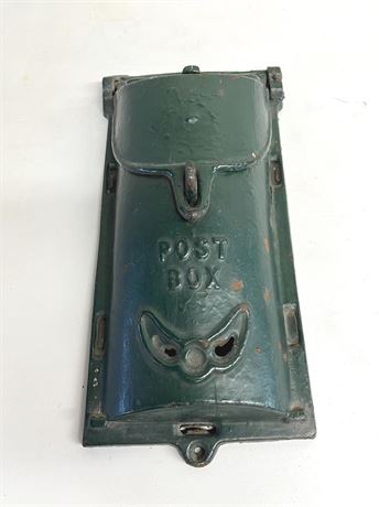 Antique Griswold #4 Cast Iron Mail Box