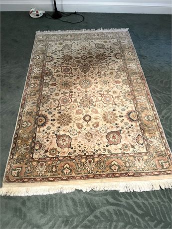 75" x 47" Wool Area Rug