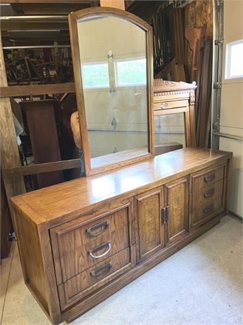 Red Lion Mission Style Dresser w/ Mirror