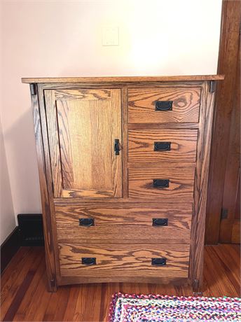 Amish Crafted Solid Oak Wood Chifforobe Dresser