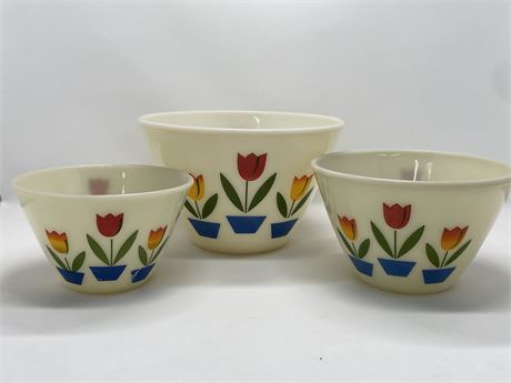 Set of Three (3) Tulip Bowls