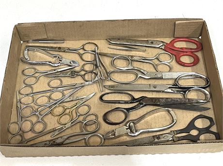 Vintage Scissor Lot