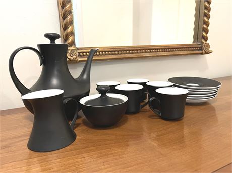 Espana Noche Block Bidasoa Black Matte Demitasse Tea Set