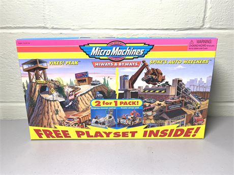 NIB Vintage Micro Machines Yikes! Peak and Spike's Auto Wreckers Playsets