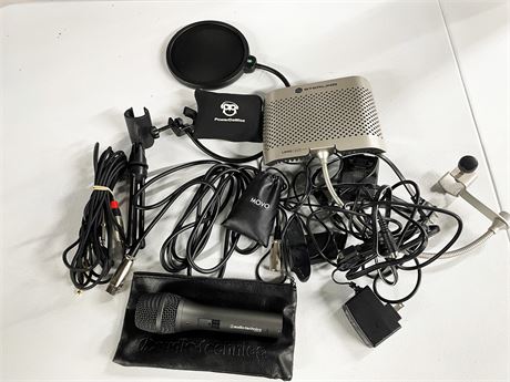 Microphone and Camera Kit
