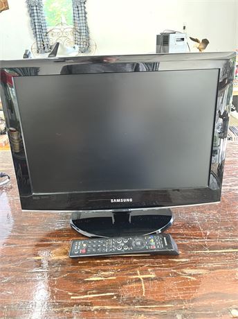 Samsung 19" 720p LCD HDTV