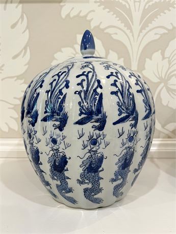 Large Chinese Blue and White Ginger Jar