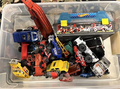 Hot Wheels and Vintage Toy Cars