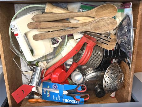 Kitchen Utensils Lot 1
