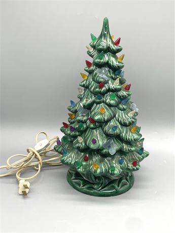 Holland Ceramic Christmas Tree