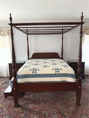 Mahogany Chippendale Style Queen Four Poster Bed