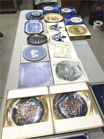 Large Collectible Plate Lot