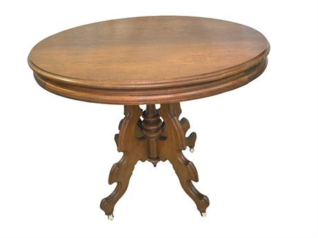 Antique Victorian Style Cherry Oval Table