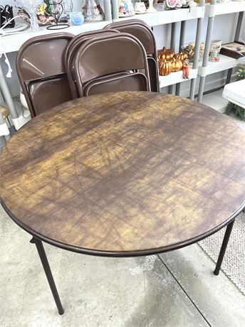 40" Round Card Table and Chairs