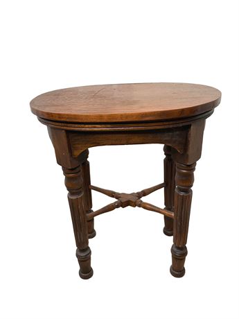 Antique Short Oval Table