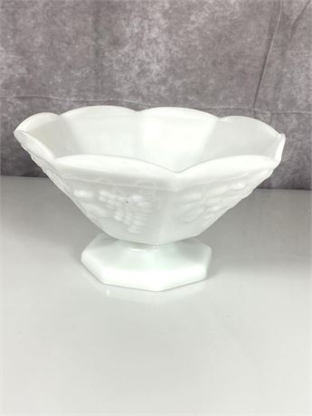 Anchor Hocking Milk Glass Fruit Bowl