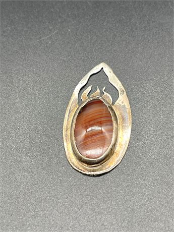 Sterling and Agate Pendant