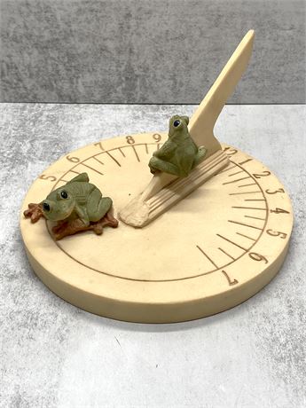 Decorative Frog Sun Dial