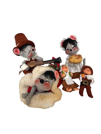 Annalee Pilgrims and Mice