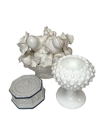 Porcelain and Glass Decoratives Cream/White