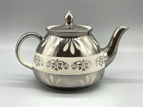 Gibson's Silver Luster Teapot